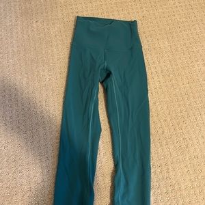 ocean blue leggings from lululemon